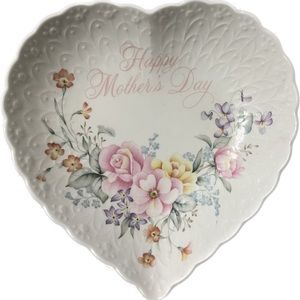 ⭐️Mikasa White Bone China Happy Mother's Day Heart Shaped Floral Dish